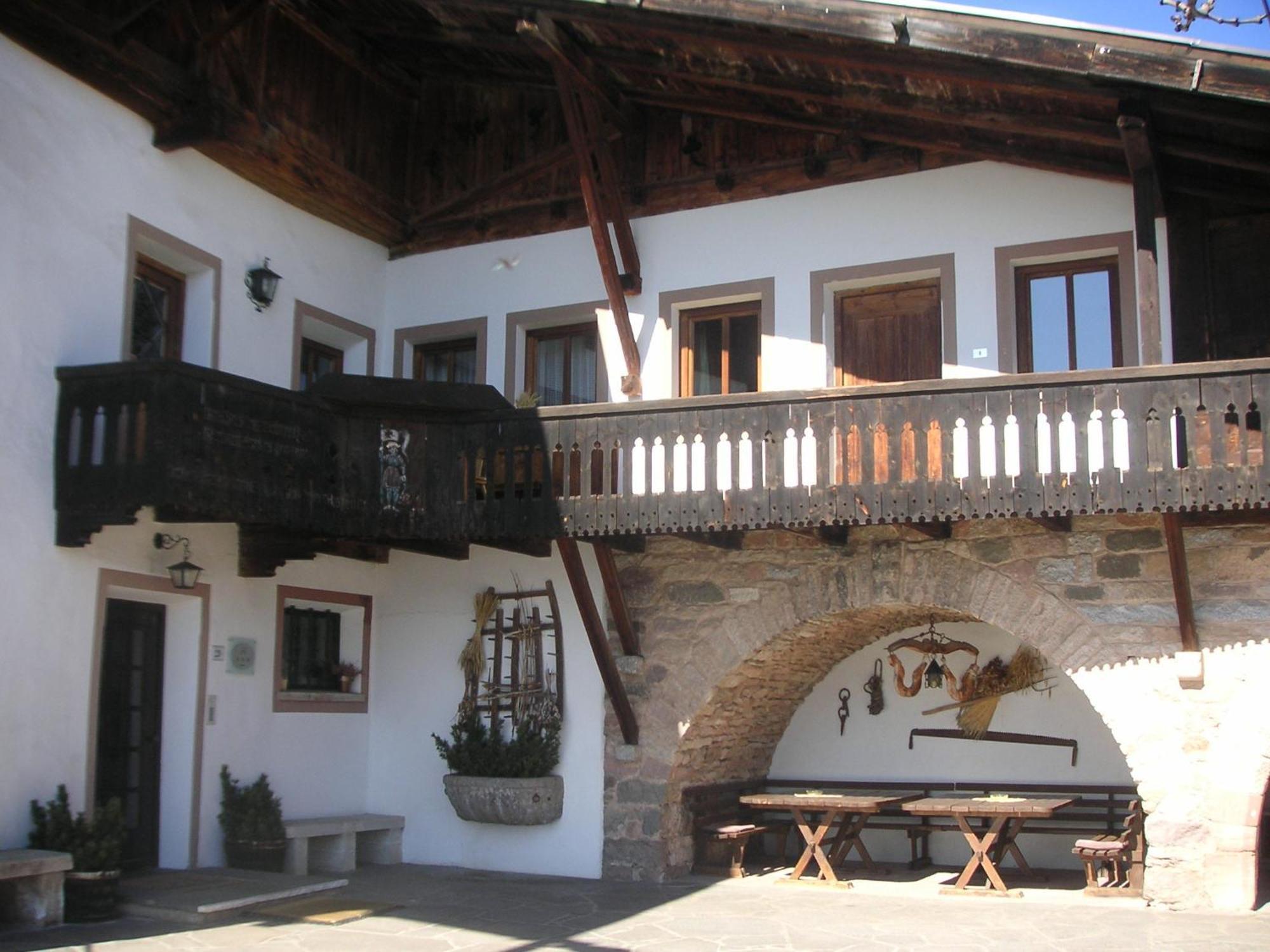 Hotel Ansitz Kematen ***S コッラルボ エクステリア 写真